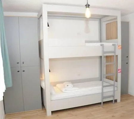 Hostel Kucha