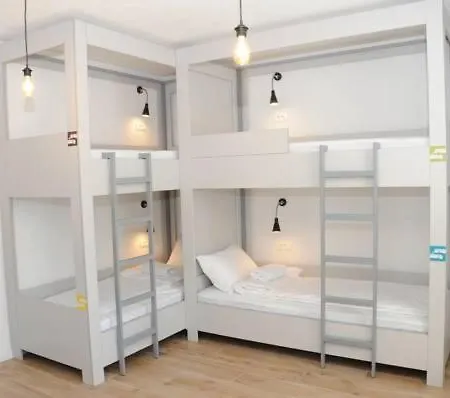 Kucha Hostel *